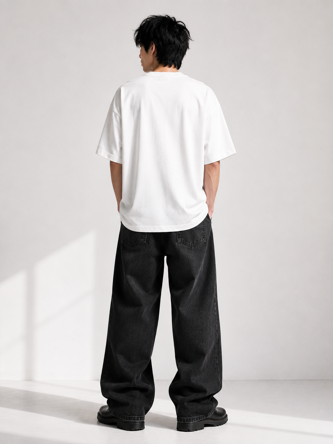VELUNE Essential Oversized Tee - White